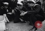 Standbild chinesischen Get US Navy Schiff San Diego California USA, 1946, aus Sekunde 53 historischem Filmmaterial Videoclip 65675036130