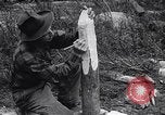 Standbild Gold Miner Streiks Es Rich Toronto Ontario Kanada, 1946, aus Sekunde 8 historischem Filmmaterial Videoclip 65675036131