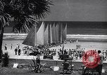 Standbild sand Sailing Race Daytona Beach Florida USA, 1946, aus Sekunde 20 historischem Filmmaterial Videoclip 65675036133