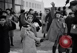 Immagine di Ceco bambini ebrei fuggire alla sicurezza nella seconda guerra mondiale La Cecoslovacchia, 1938, secondo 5 filmato di repertorio 65675036143