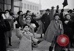 Immagine di Ceco bambini ebrei fuggire alla sicurezza nella seconda guerra mondiale La Cecoslovacchia, 1938, secondo 6 filmato di repertorio 65675036143
