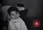 Immagine di Ceco bambini ebrei fuggire alla sicurezza nella seconda guerra mondiale La Cecoslovacchia, 1938, secondo 12 filmato di repertorio 65675036143