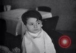 Immagine di Ceco bambini ebrei fuggire alla sicurezza nella seconda guerra mondiale La Cecoslovacchia, 1938, secondo 16 filmato di repertorio 65675036143