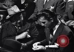 Immagine di Non essere una ventosa United States USA, 1945, secondo 57 filmato di repertorio 65675036144