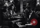 Immagine di Non essere una ventosa United States USA, 1945, secondo 58 filmato di repertorio 65675036144