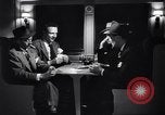 Immagine di Non essere una ventosa United States USA, 1945, secondo 59 filmato di repertorio 65675036144