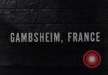 Immagine di Stati Uniti aviatori uccisi dai tedeschi Gombsheim Parigi Francia, 1945, secondo 6 filmato di repertorio 65675036157