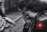 Image civils tués par des Allemands Stavelot Belgique, 1944, de la seconde 50 séquences d'archives historiques vidéo 65675036159