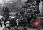 Image civils tués par des Allemands Stavelot Belgique, 1944, de la seconde 58 séquences d'archives historiques vidéo 65675036159