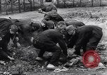 Image Meppene camp de concentration Meppene Allemagne, 1945, de la seconde 41 séquences d'archives historiques vidéo 65675036165