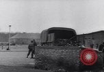 Standbild Munster Konzentrationslager Munster Deutschland, 1945, aus Sekunde 14 historischem Filmmaterial Videoclip 65675036167