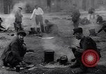 Standbild Munster Konzentrationslager Munster Deutschland, 1945, aus Sekunde 25 historischem Filmmaterial Videoclip 65675036167