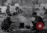 Standbild Munster Konzentrationslager Munster Deutschland, 1945, aus Sekunde 26 historischem Filmmaterial Videoclip 65675036167