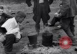 Standbild Munster Konzentrationslager Munster Deutschland, 1945, aus Sekunde 43 historischem Filmmaterial Videoclip 65675036167