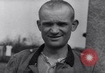 Standbild Munster Konzentrationslager Munster Deutschland, 1945, aus Sekunde 48 historischem Filmmaterial Videoclip 65675036167