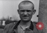 Standbild Munster Konzentrationslager Munster Deutschland, 1945, aus Sekunde 49 historischem Filmmaterial Videoclip 65675036167