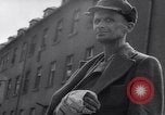 Standbild Munster Konzentrationslager Munster Deutschland, 1945, aus Sekunde 62 historischem Filmmaterial Videoclip 65675036167