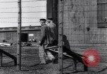 Immagine di Hannover campo di concentramento Hannover Germania, 1945, secondo 12 filmato di repertorio 65675036170
