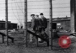 Immagine di Hannover campo di concentramento Hannover Germania, 1945, secondo 15 filmato di repertorio 65675036170
