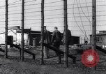 Immagine di Hannover campo di concentramento Hannover Germania, 1945, secondo 20 filmato di repertorio 65675036170