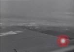 Immagine di Bombardier sparando Guadalcanal nelle Isole Salomone, 1944, secondo 3 filmato di repertorio 65675036190