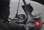 Immagine di Bombardier sparando Guadalcanal nelle Isole Salomone, 1944, secondo 11 filmato di repertorio 65675036190