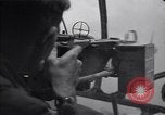 Immagine di Bombardier sparando Guadalcanal nelle Isole Salomone, 1944, secondo 46 filmato di repertorio 65675036190