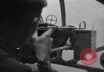 Immagine di Bombardier sparando Guadalcanal nelle Isole Salomone, 1944, secondo 49 filmato di repertorio 65675036190