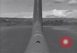 Standbild Henderson Field Start- und Landebahn Guadalcanal Salomonen, 1944, aus Sekunde 32 historischem Filmmaterial Videoclip 65675036191