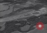 Standbild Carney Feld Start- und Landebahn Guadalcanal Salomonen, 1944, aus Sekunde 8 historischem Filmmaterial Videoclip 65675036192