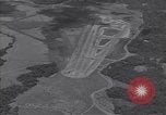 Standbild Carney Feld Start- und Landebahn Guadalcanal Salomonen, 1944, aus Sekunde 44 historischem Filmmaterial Videoclip 65675036192