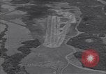 Standbild Carney Feld Start- und Landebahn Guadalcanal Salomonen, 1944, aus Sekunde 50 historischem Filmmaterial Videoclip 65675036192