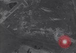 Standbild Guadalcanal Flugplatz Guadalcanal Salomonen, 1944, aus Sekunde 11 historischem Filmmaterial Videoclip 65675036193