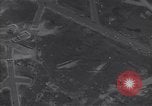 Standbild Guadalcanal Flugplatz Guadalcanal Salomonen, 1944, aus Sekunde 16 historischem Filmmaterial Videoclip 65675036193