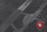 Standbild Guadalcanal Flugplatz Guadalcanal Salomonen, 1944, aus Sekunde 55 historischem Filmmaterial Videoclip 65675036193
