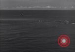 Standbild Bombardierung japanische Stellungen Guadalcanal Salomonen, 1944, aus Sekunde 7 historischem Filmmaterial Videoclip 65675036196