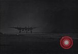 Immagine di P-38 decolla Guadalcanal nelle Isole Salomone, 1944, secondo 37 filmato di repertorio 65675036197