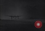 Immagine di P-38 decolla Guadalcanal nelle Isole Salomone, 1944, secondo 38 filmato di repertorio 65675036197