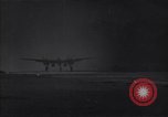 Immagine di P-38 decolla Guadalcanal nelle Isole Salomone, 1944, secondo 40 filmato di repertorio 65675036197