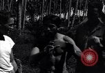 Immagine di Il tenente CE Rusi Guadalcanal nelle Isole Salomone, 1944, secondo 30 filmato di repertorio 65675036198
