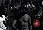Immagine di Il tenente CE Rusi Guadalcanal nelle Isole Salomone, 1944, secondo 38 filmato di repertorio 65675036198