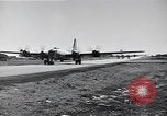Standbild B-29 Bomber Saipan Nördliche Marianen, 1945, aus Sekunde 10 historischem Filmmaterial Videoclip 65675036229