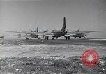 Standbild B-29 Bomber Saipan Nördliche Marianen, 1945, aus Sekunde 15 historischem Filmmaterial Videoclip 65675036229