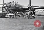 Standbild B-29 Bomber Saipan Nördliche Marianen, 1945, aus Sekunde 35 historischem Filmmaterial Videoclip 65675036231