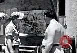 Standbild USA Airmen Saipan Nördliche Marianen, 1945, aus Sekunde 33 historischem Filmmaterial Videoclip 65675036232