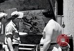 Standbild USA Airmen Saipan Nördliche Marianen, 1945, aus Sekunde 34 historischem Filmmaterial Videoclip 65675036232