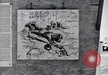 Standbild USA Airmen Saipan Nördliche Marianen, 1945, aus Sekunde 46 historischem Filmmaterial Videoclip 65675036232