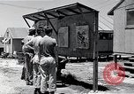 Standbild USA Airmen Saipan Nördliche Marianen, 1945, aus Sekunde 62 historischem Filmmaterial Videoclip 65675036232