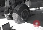Standbild USA Besatzungsmitglieder Insel Tinian Marianen, 1944, aus Sekunde 59 historischem Filmmaterial Videoclip 65675036234
