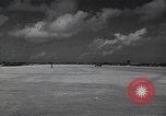Standbild B-29 Bomber 42-224802 Mariana Islands Guam, 1944, aus Sekunde 9 historischem Filmmaterial Videoclip 65675036235